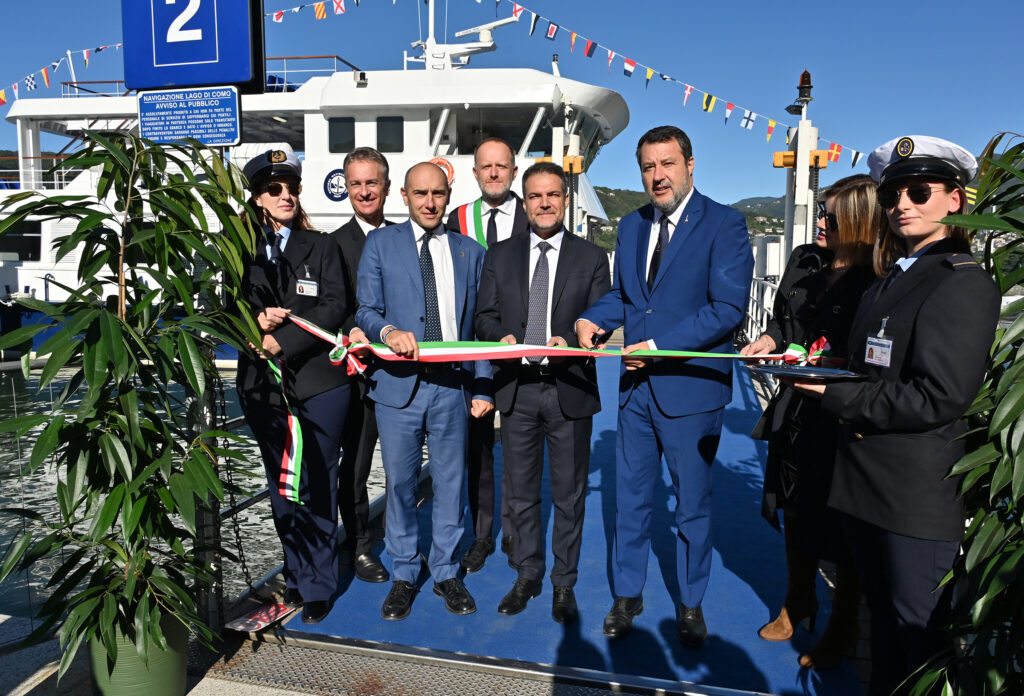 INAUGURAZIONE MOTONAVE AMBROSIANA COMO
