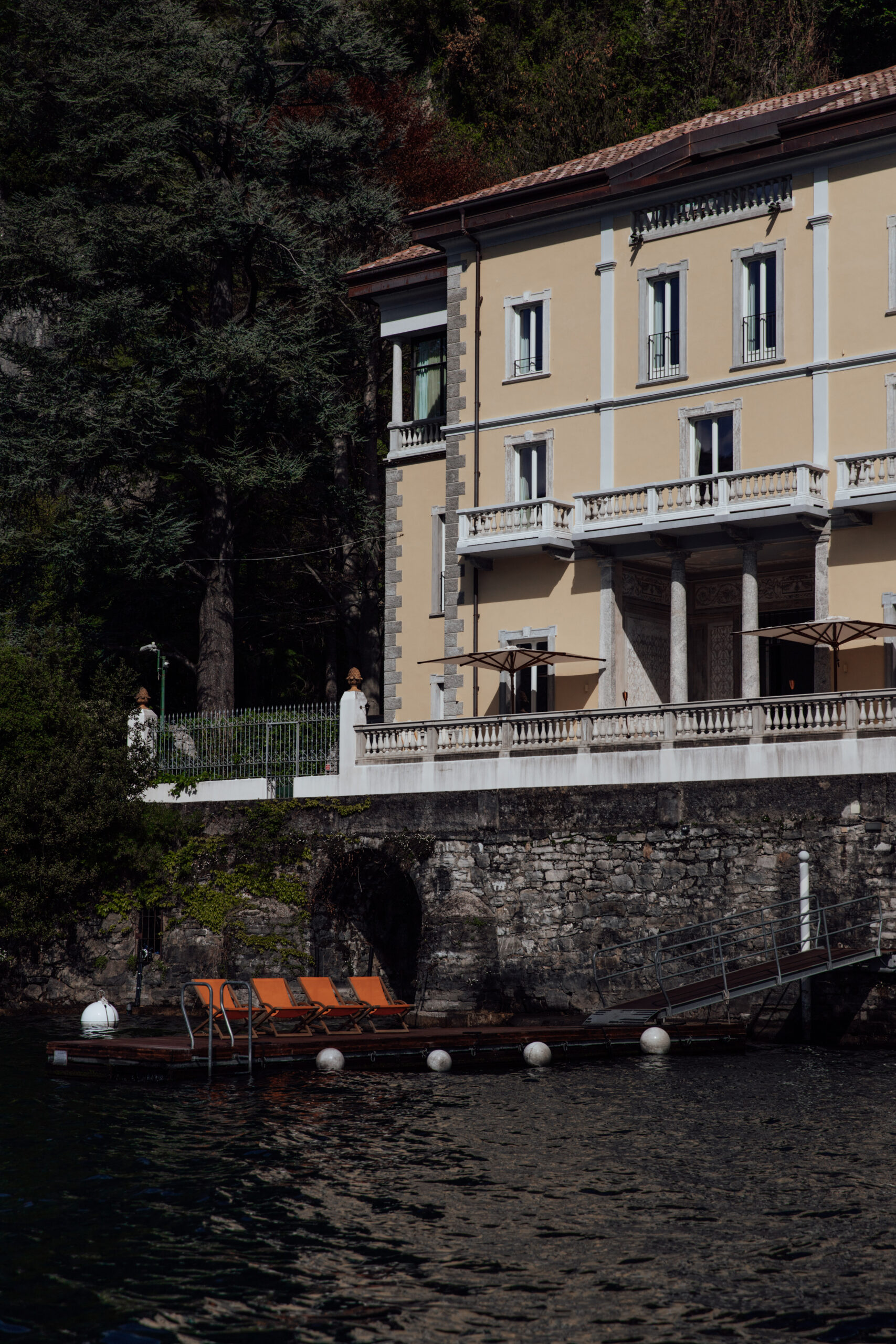 VILLA LARIO, Creidts-B.-KNIGHT-5-scaled.