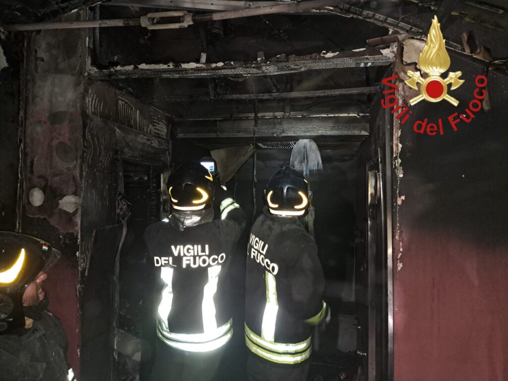 Incendio Hotel, Vigili del Fuoco