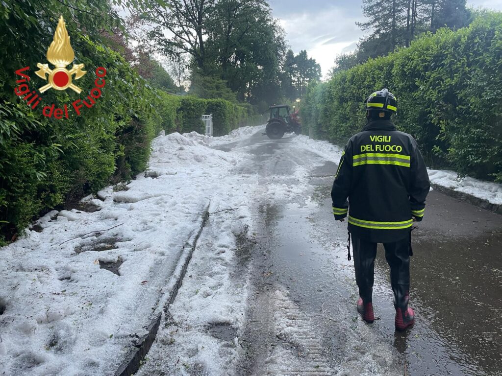 Foto nubifragio Vigili del Fuoco